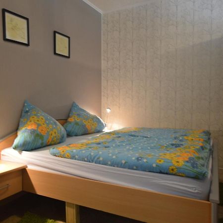 Holiday Apartment Near The Moselle With Terrace Wehr  Esterno foto